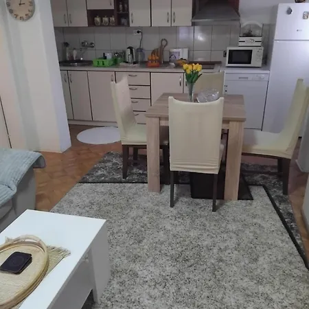Сasa de vacaciones Dunja Podgorica