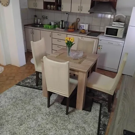 Сasa de vacaciones Dunja Podgorica